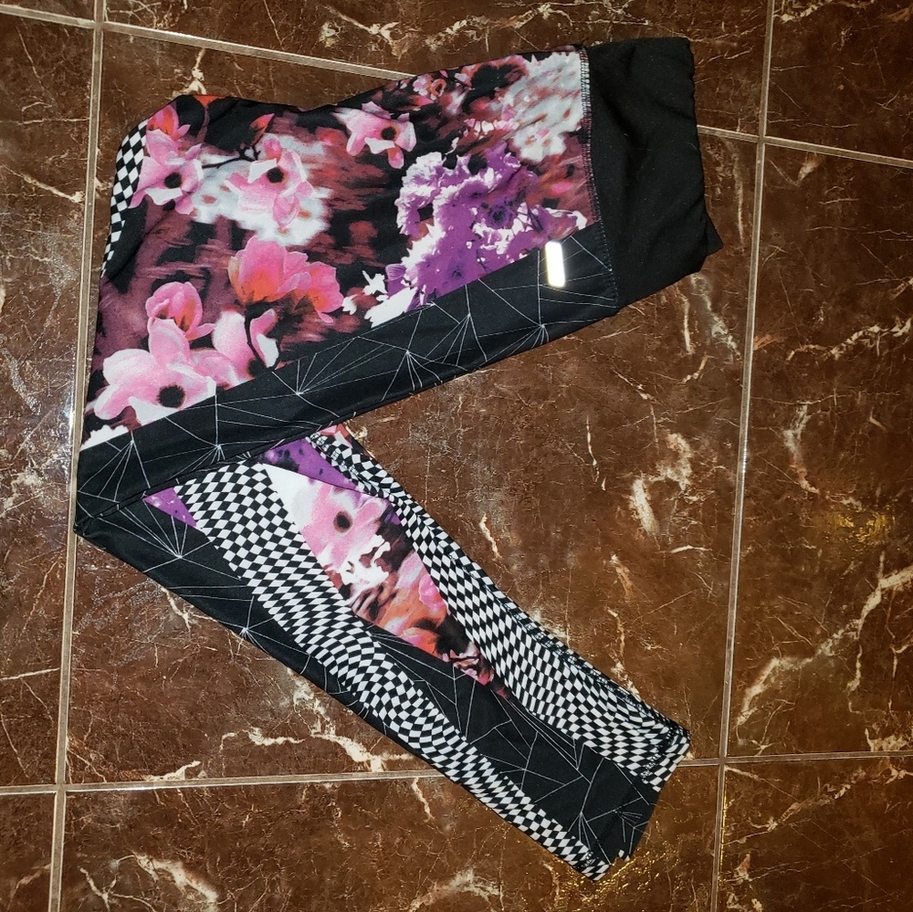 Danskin work out pants